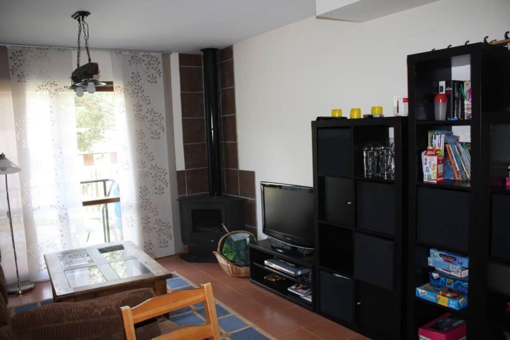 Duplex Con Jardin En Pirineos, Totalmente Equipado Daire Villanúa Dış mekan fotoğraf