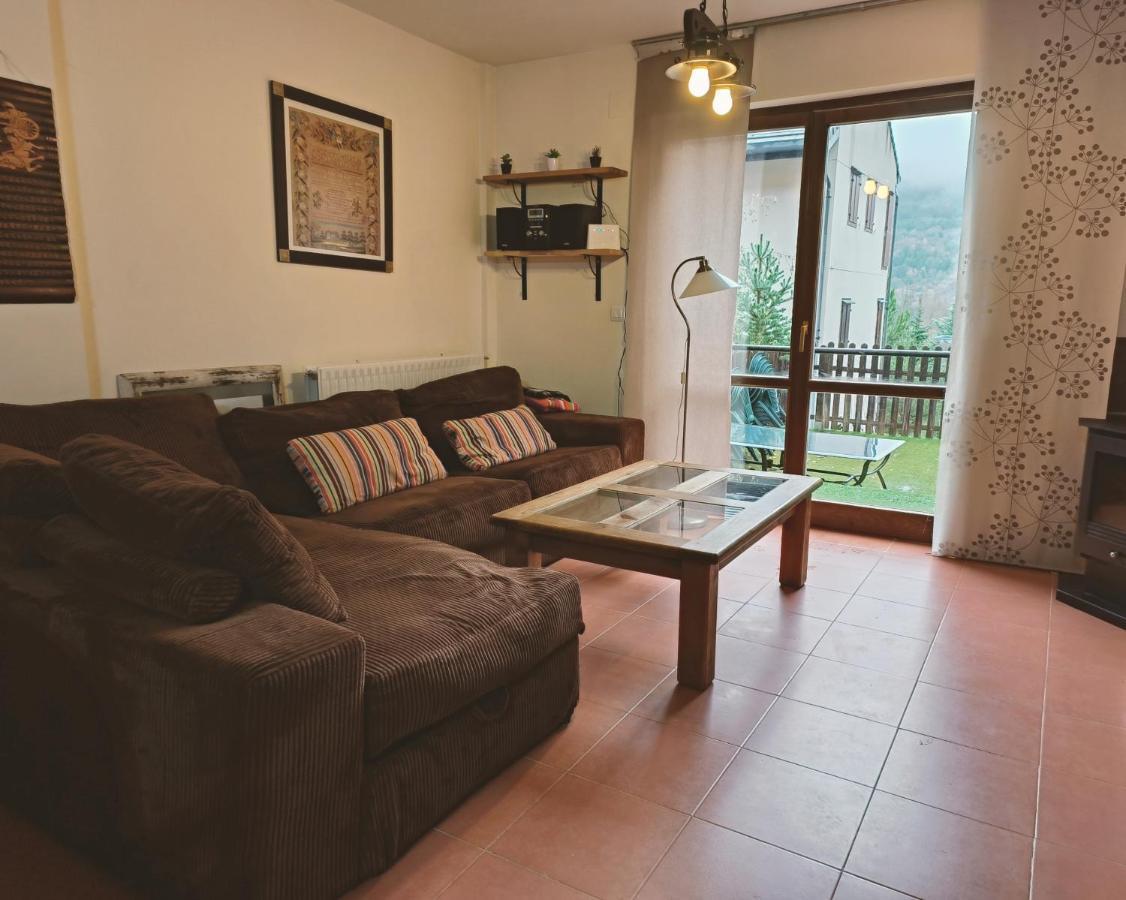 Duplex Con Jardin En Pirineos, Totalmente Equipado Daire Villanúa Dış mekan fotoğraf